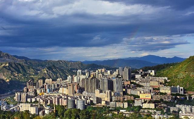 三江交匯的工業(yè)明珠 攀枝花